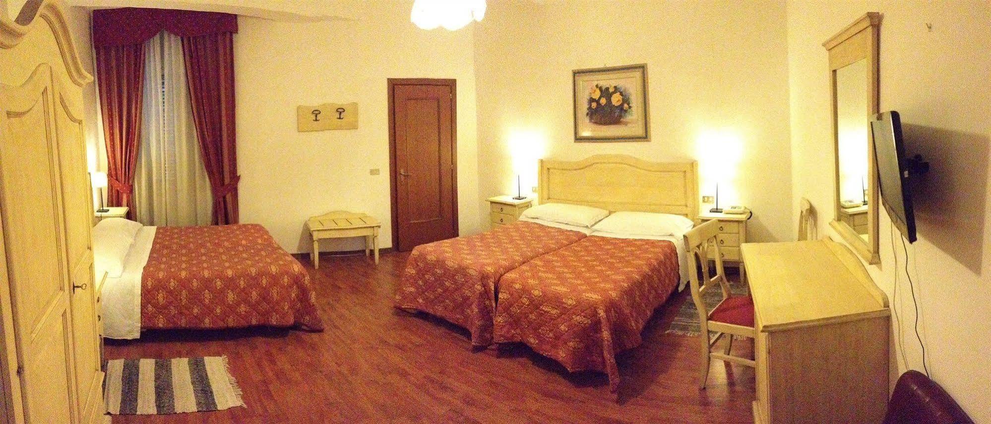 Hotel Umbria Perugia Esterno foto